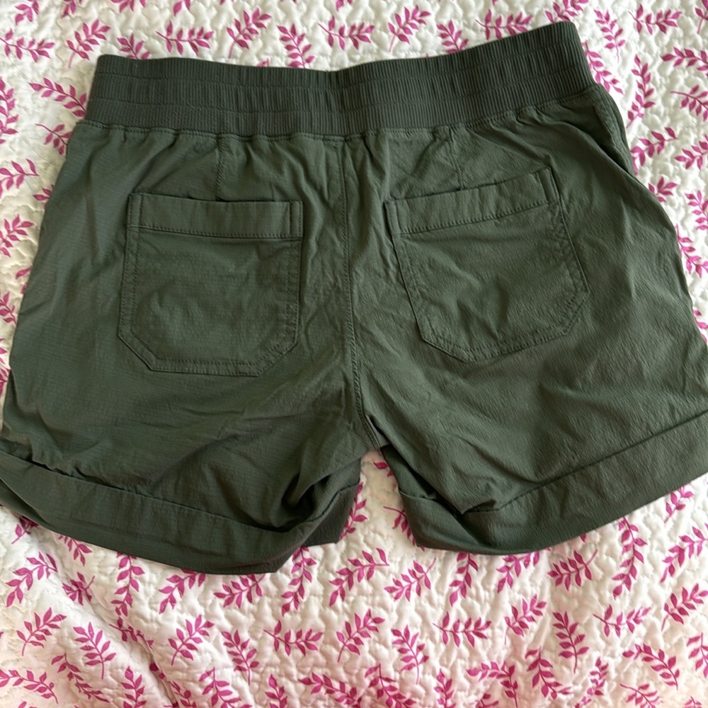 Athleta short 4 - Picture 2 of 7